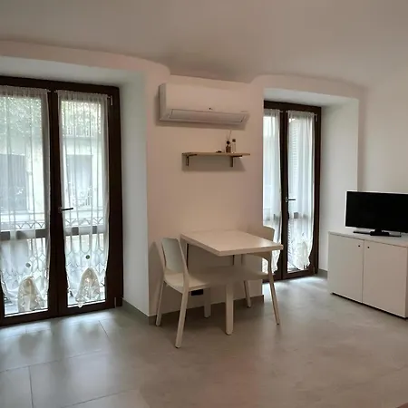 Monolocale Centralissimo In Posizione Strategica * Турин